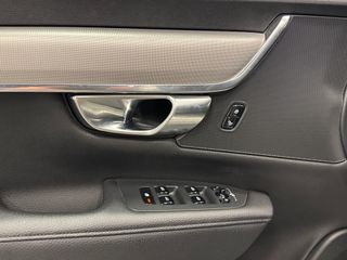 Volvo V90 B4 D Momentum Pro Auto