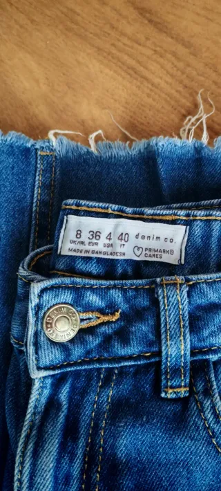 Pantalón vaquero ancho Talla 36