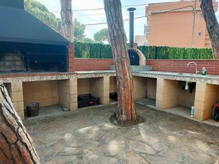 Piso en alquiler en La Pineda en Castelldefels