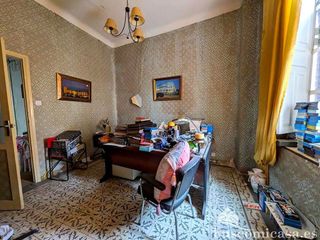 Piso en venta en Linares