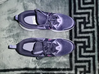 Zapatillas Nike Running Moradas y Rosas