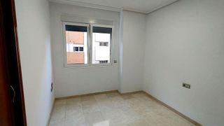 Piso en alquiler en Huerta de la Reina - Trassierra en Córdoba