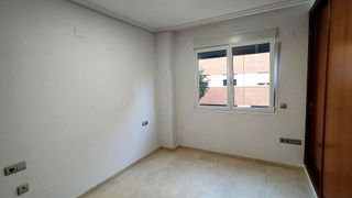 Piso en alquiler en Huerta de la Reina - Trassierra en Córdoba