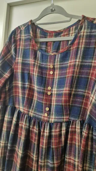 Vestido de invierno a cuadros