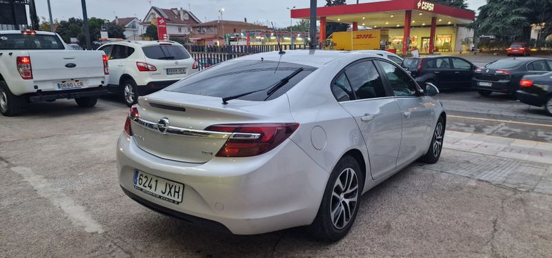 Opel Insignia 2017, foto 2