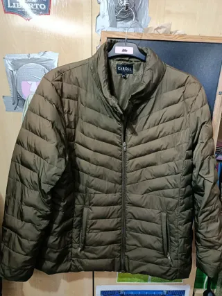 Cazadora acolchada CAROLL verde oliva