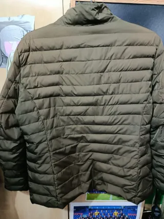 Cazadora acolchada CAROLL verde oliva