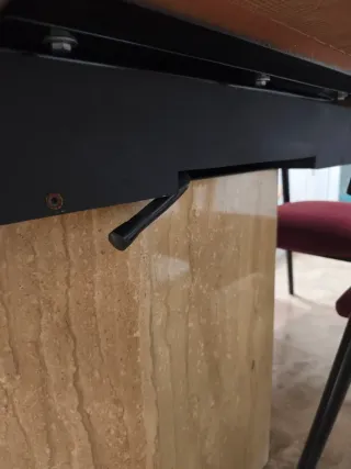 Mesa de comedor extensible de mármol