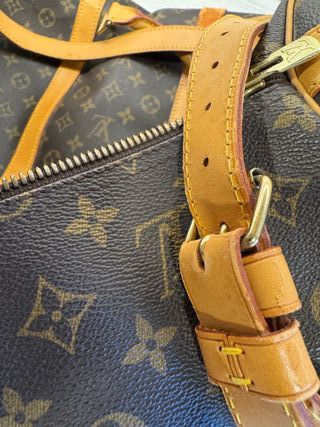Bolso Louis Vuitton keepall  Monogram Marrón Beige