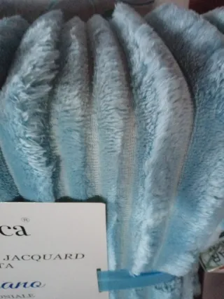 Coperta Dama Blanca Soprano Matrimoniale blu