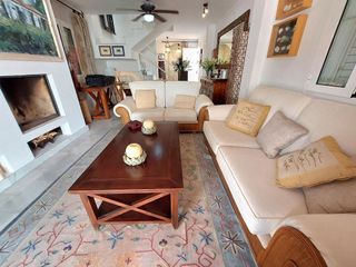 Chalet en venta en Urb. Vista de los Ángeles en Mojácar