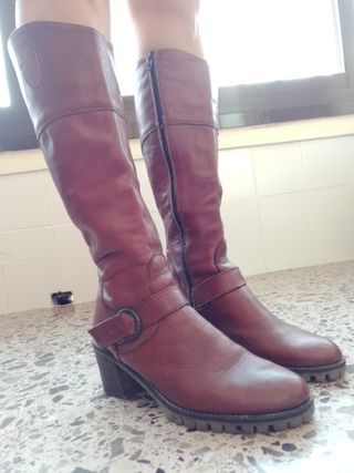 Botas altas de piel mujer