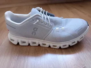 Zapatillas On Cloud 6 Gris/Blanco