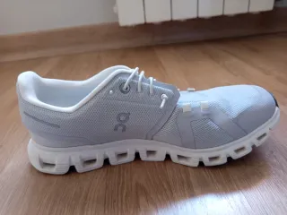 Zapatillas On Cloud 6 Gris/Blanco