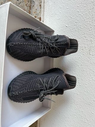 Adidas Yeezy Boost 350 V2 Gris Oscuro
