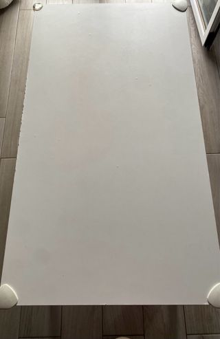 Mesa baja elevable blanca