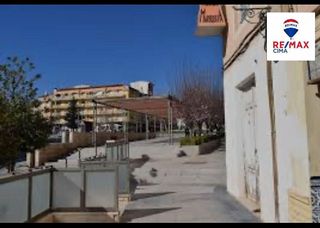 Hotel en venta en Baza