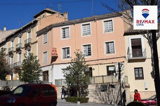 Hotel en venta en Baza