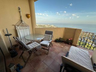 Piso en venta en Zona el Higuerón en Benalmádena