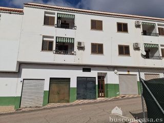 Piso en venta en Puerta de Segura (La)