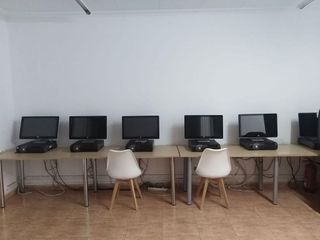 Local comercial en venta en Plaça Catalunya en Prat de Llobregat, El