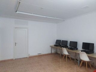 Local comercial en venta en Plaça Catalunya en Prat de Llobregat, El