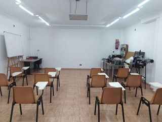 Local comercial en venta en Plaça Catalunya en Prat de Llobregat, El