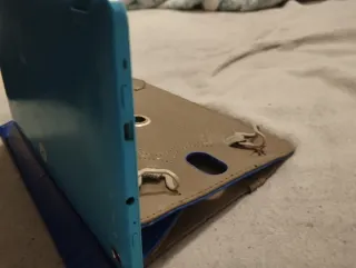 Tablet blanca y azul