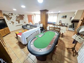 Chalet en venta en Zona Urbanizaciones en Alzira