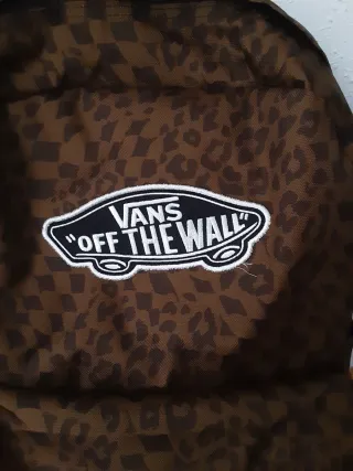 Mochila Vans no negocio precio ni hago envios.