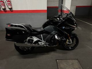 BMW R 1250 RT Negra. modelo triple black
