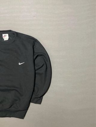 Sudadera Nike Negra Swoosh Streetwear