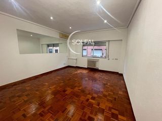 Piso en alquiler en Fuente del Berro en Madrid