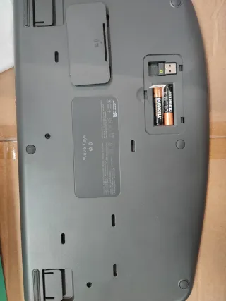 Logitech Wave Keys, teclado inalámbrico #D479E8