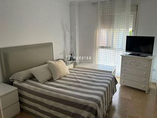 Piso en alquiler en Teatinos en Málaga