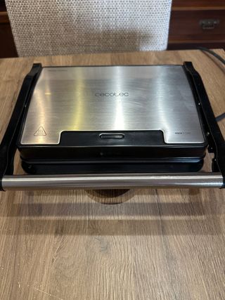 Sandwichera Grill Cecotec Rockstone