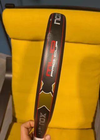 Pala de pádel Nox ML10 Pro Cup Rough surface 2025