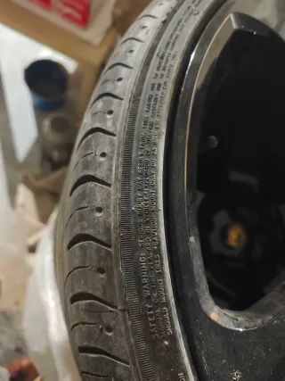 Llantas + neumáticos Porsche Cayenne 23 pulgadas