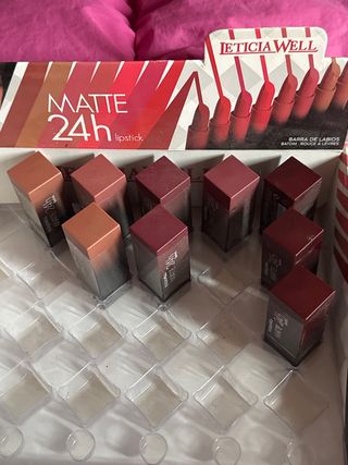 Leticia Well 24h Matte Lipstick