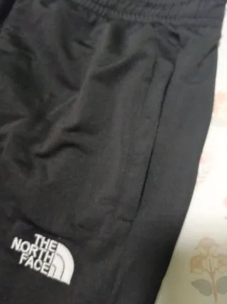 Pantalón chándal The North Face negro