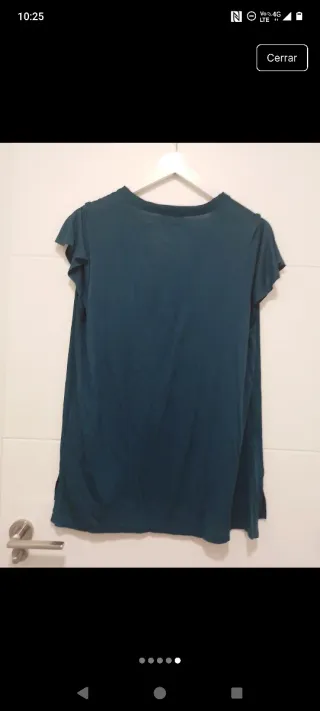 Camiseta cuello pico verde