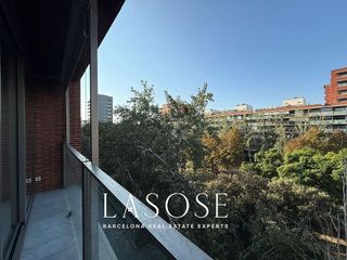 Piso en alquiler en Les Tres Torres en Barcelona