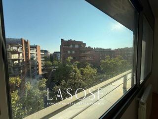 Piso en alquiler en Les Tres Torres en Barcelona