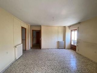 Piso en venta en Baza