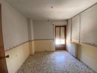 Piso en venta en Baza