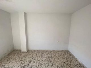 Piso en venta en Baza