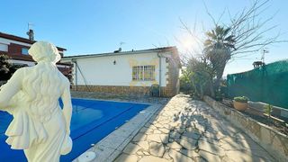 Chalet en venta en Urbanitzacions en Lloret de Mar