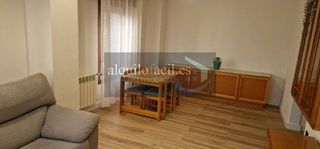 Piso en alquiler en Centro en Logroño