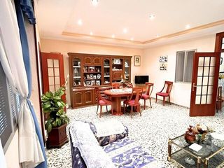 Chalet en venta en Zona Concordia en Burjassot