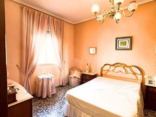 Chalet en venta en Zona Concordia en Burjassot